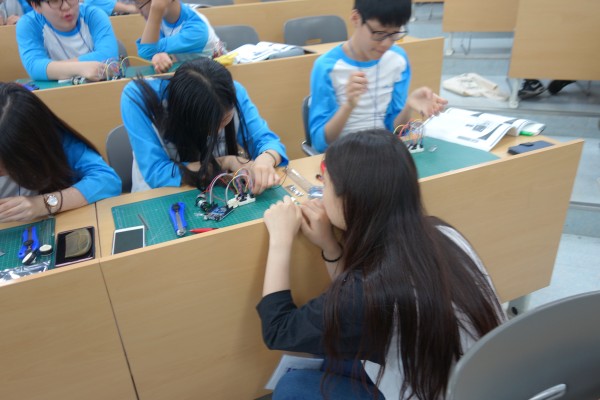 c978a3d199ec061671f519bd7e8e2ffa_1493971